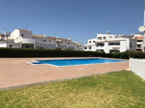 Cozy apartment near Oura Beach